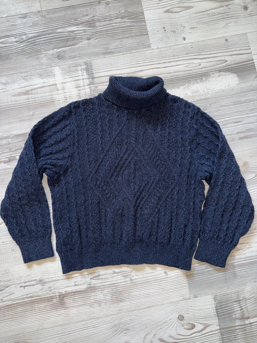 Parkhurst Collectables Knit Turtleneck Sweater, Size Medium